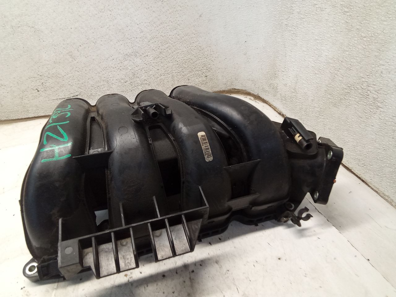 Part image 3