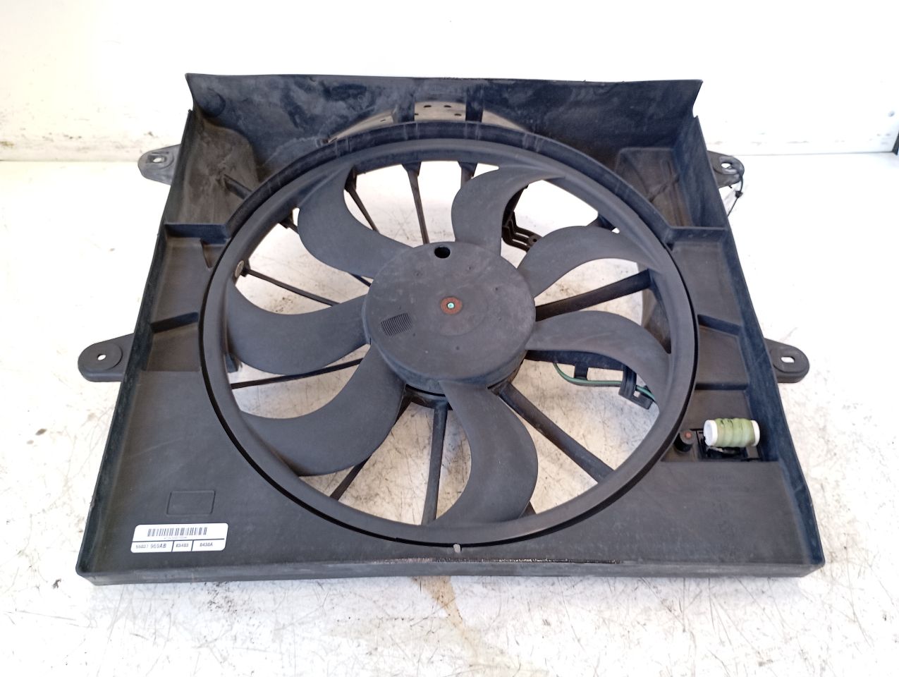 Part image 3