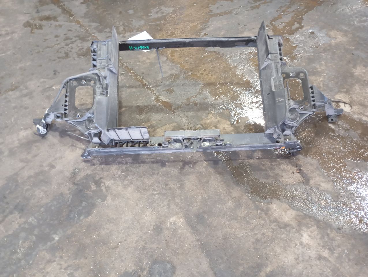 Part image 2