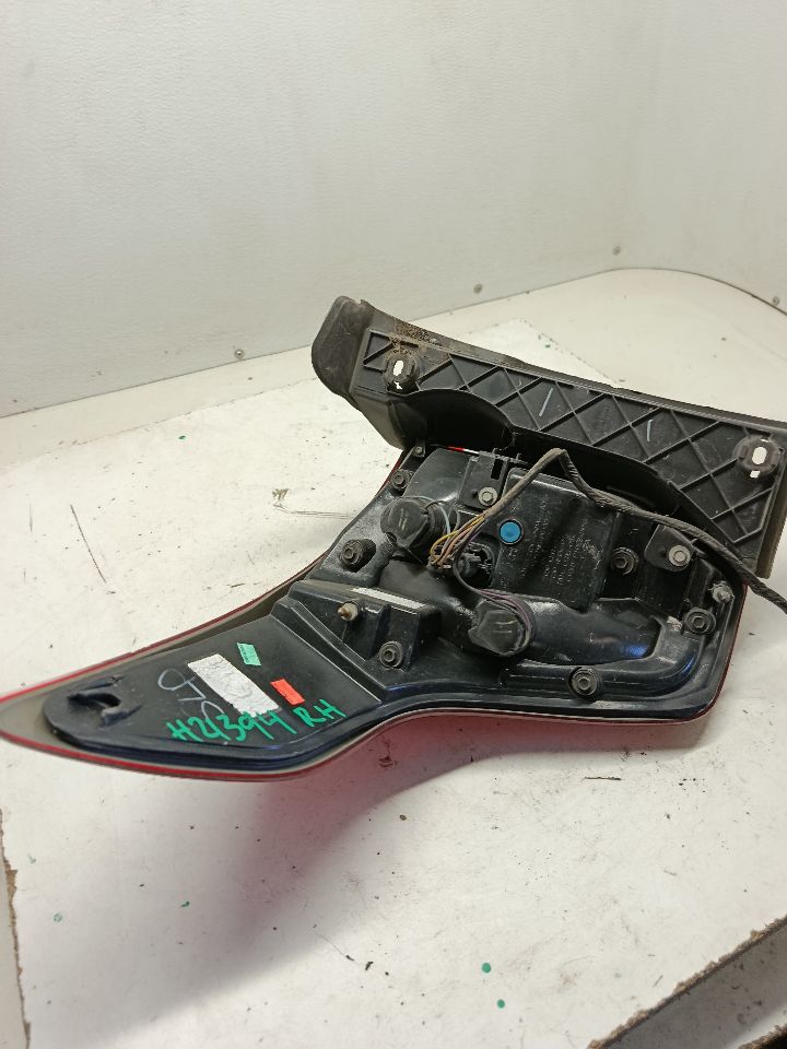 Part image 8