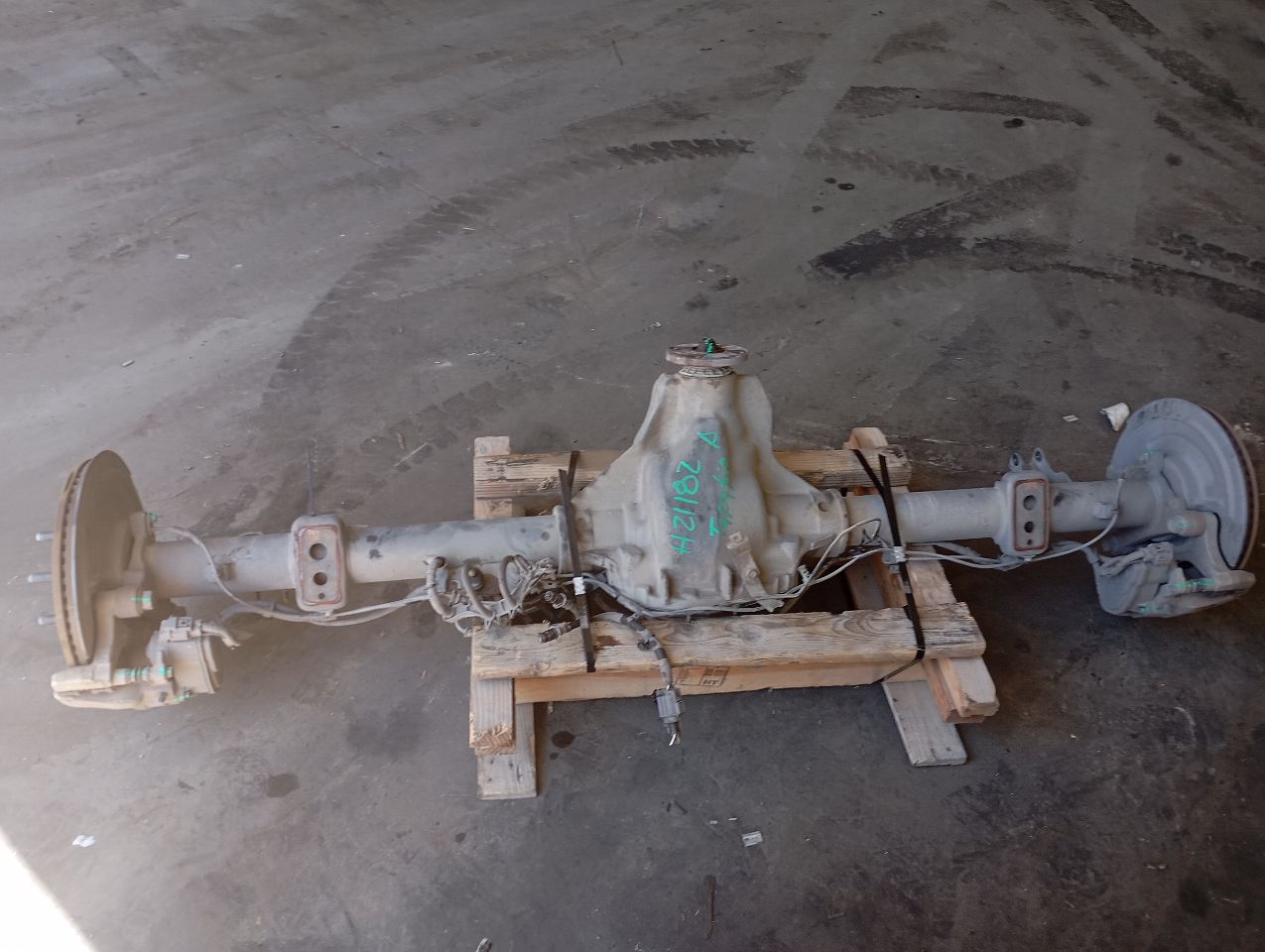 Part image 3