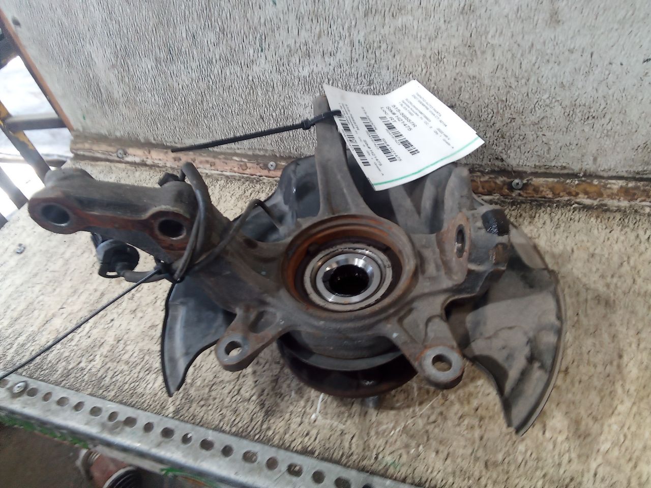 Part image 3