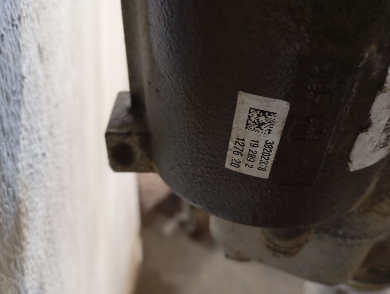 Part image 9