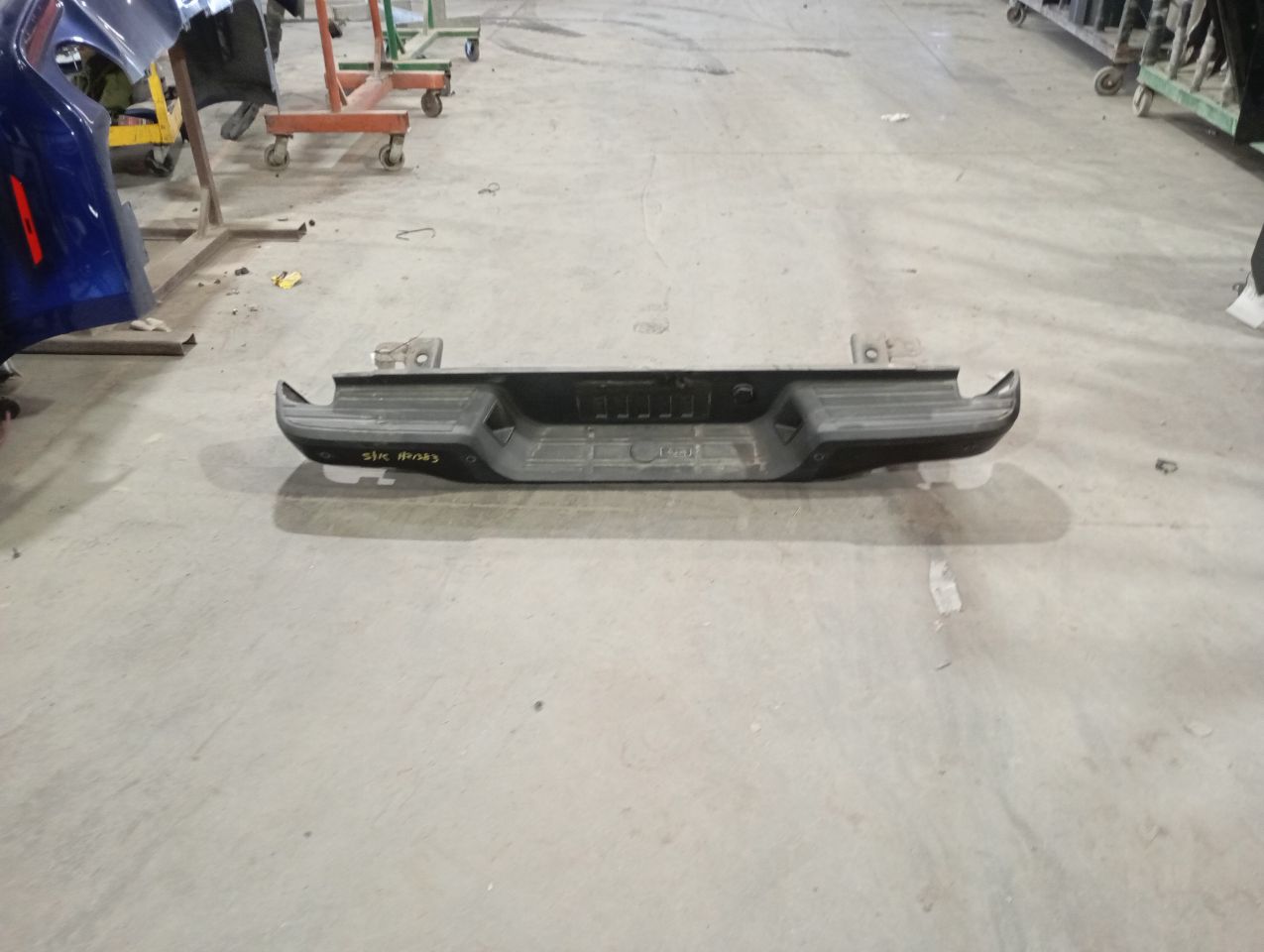 Part image 3