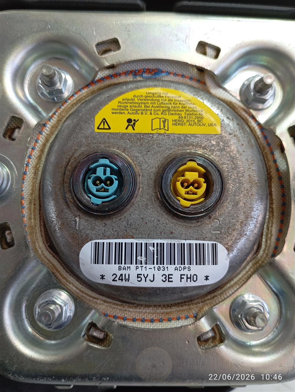 Part image 4