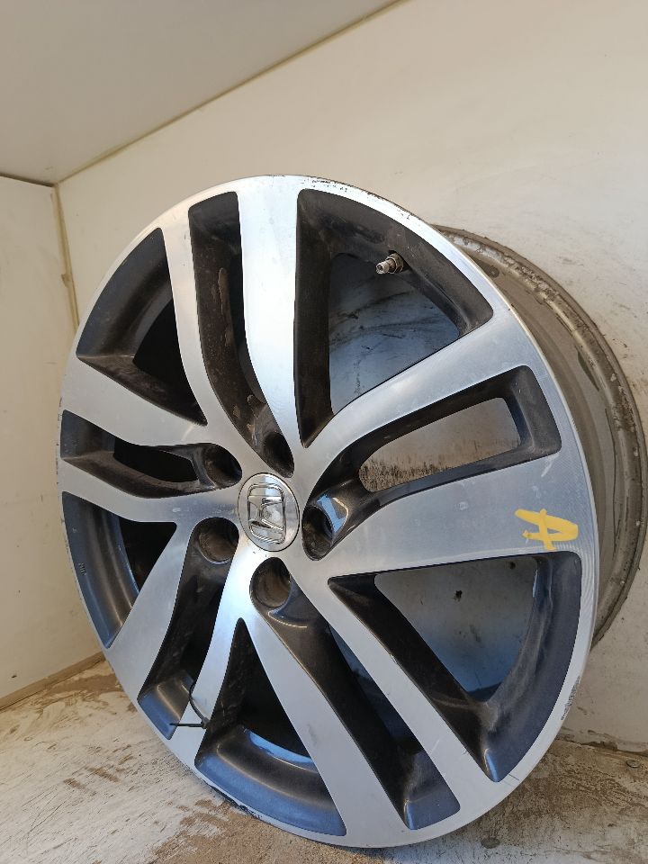 Part image 3