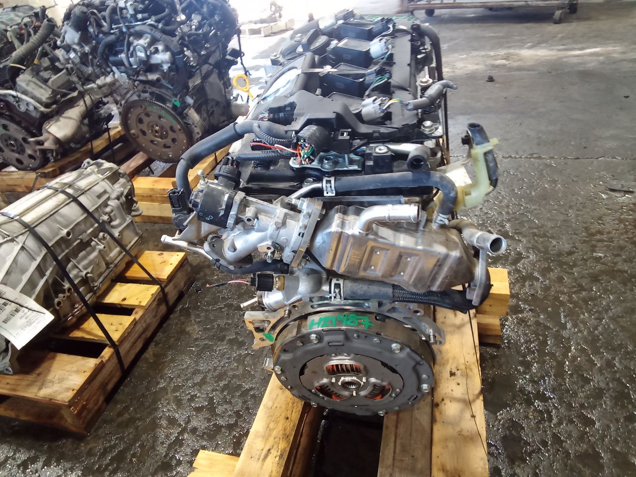 Part image 3