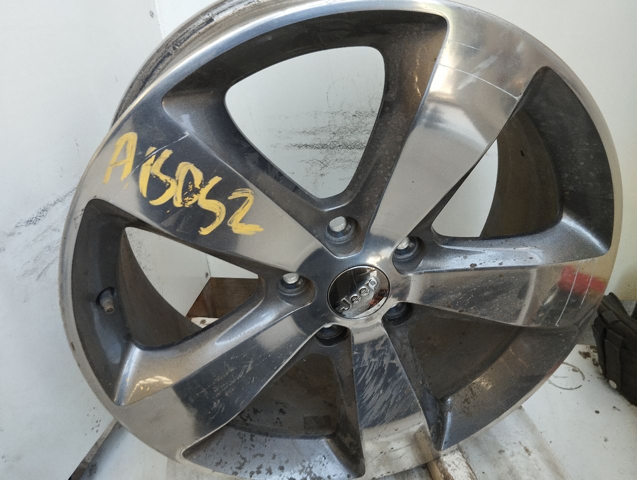 Part image 2