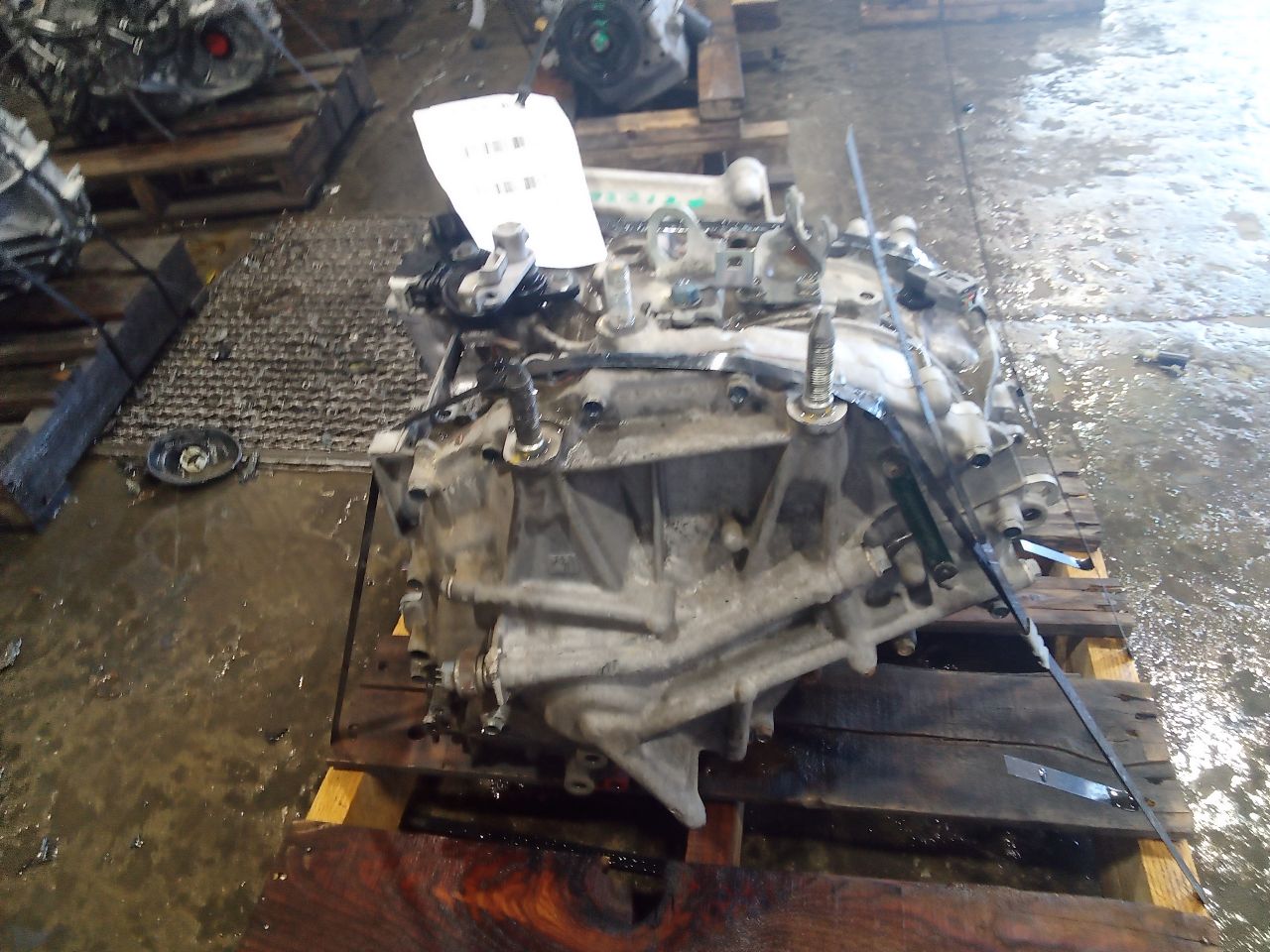 Part image 3