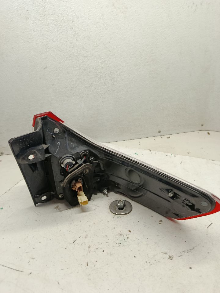 Part image 11