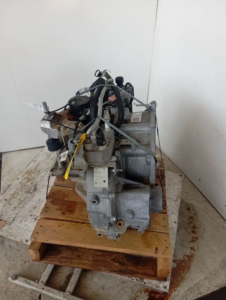 Part image 3