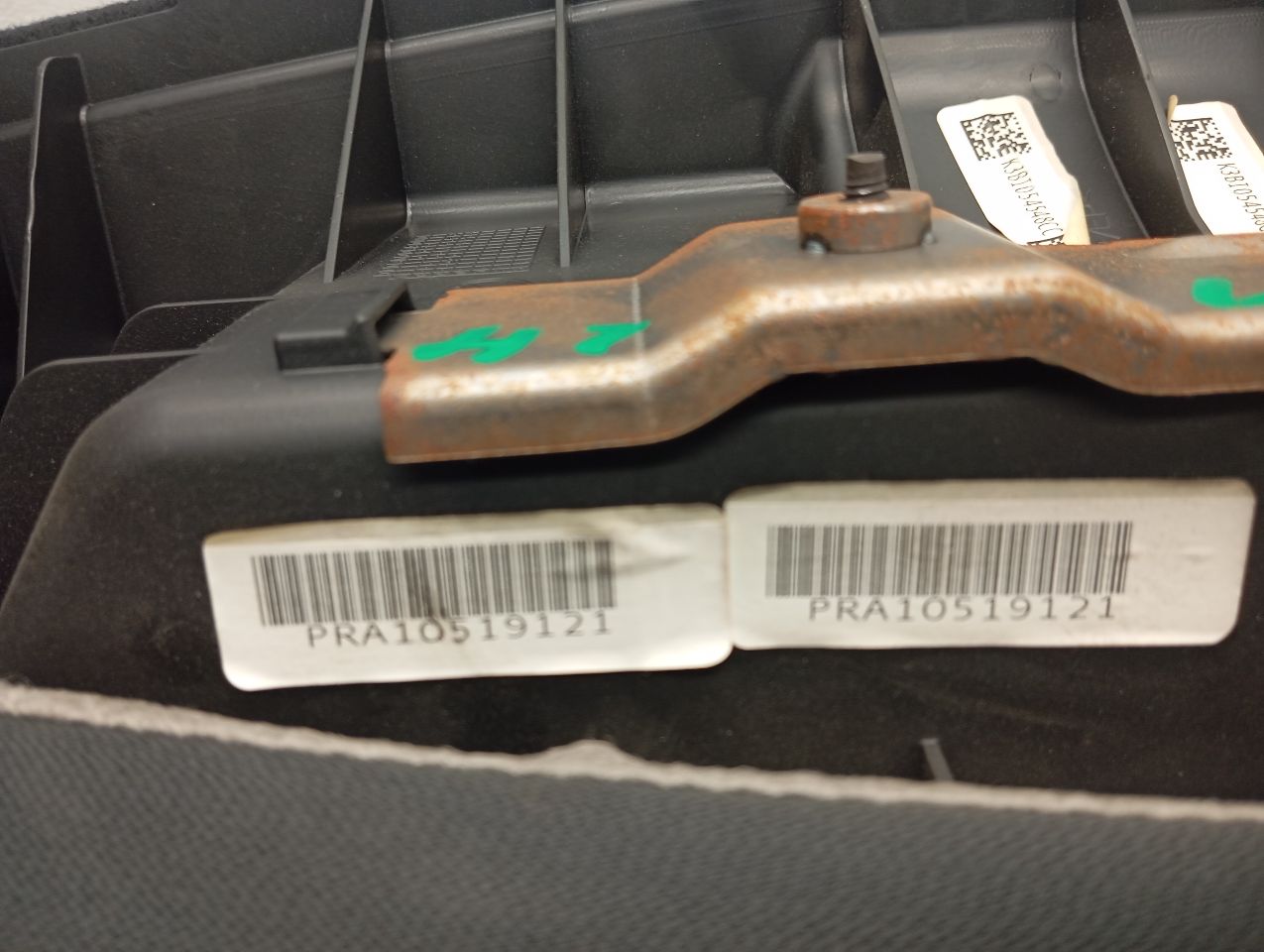 Part image 6