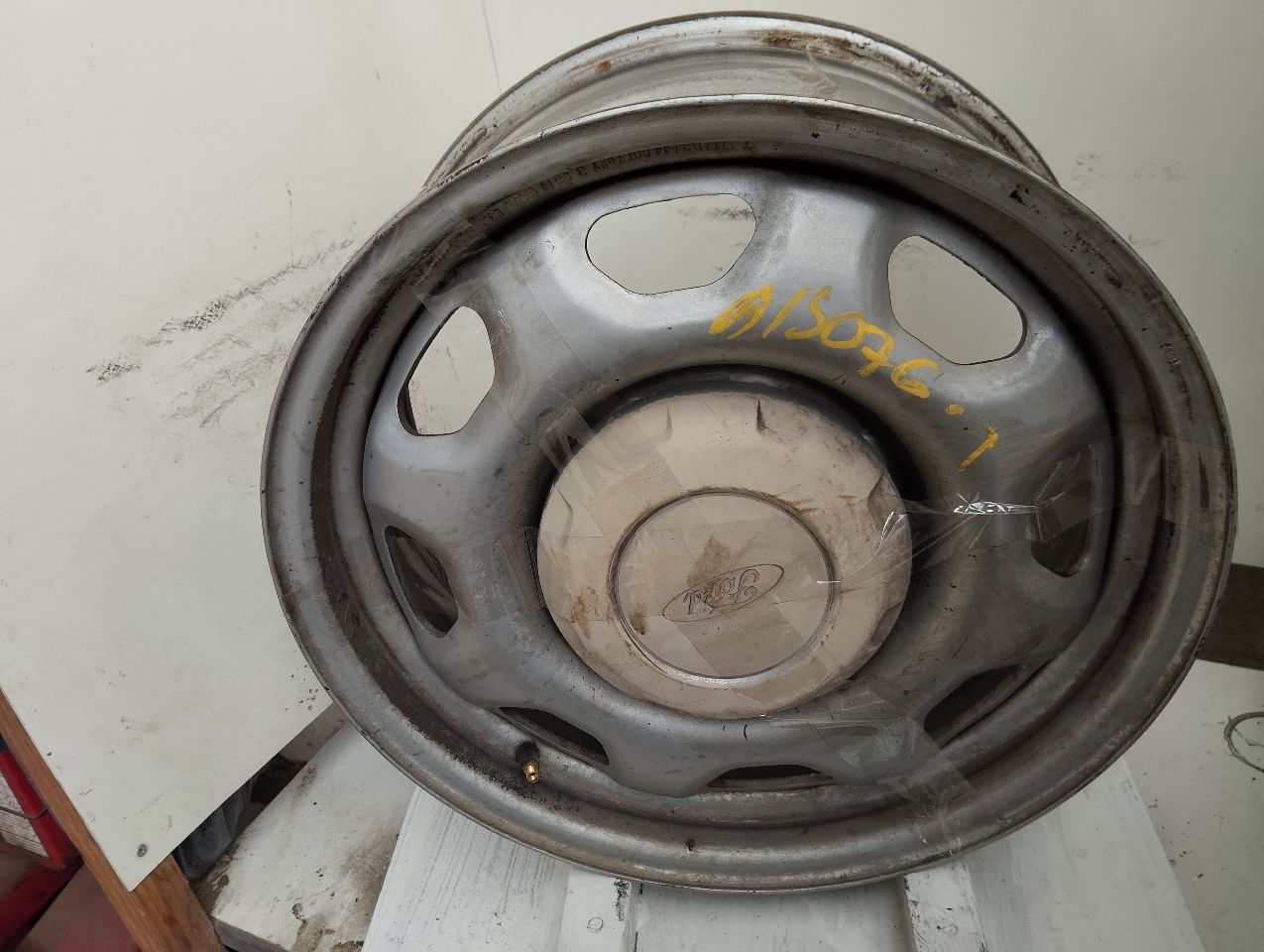 Part image 2