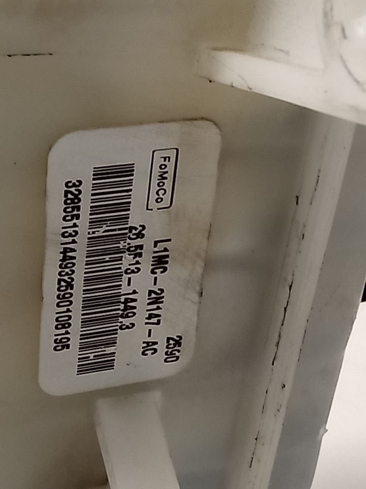 Part image 8