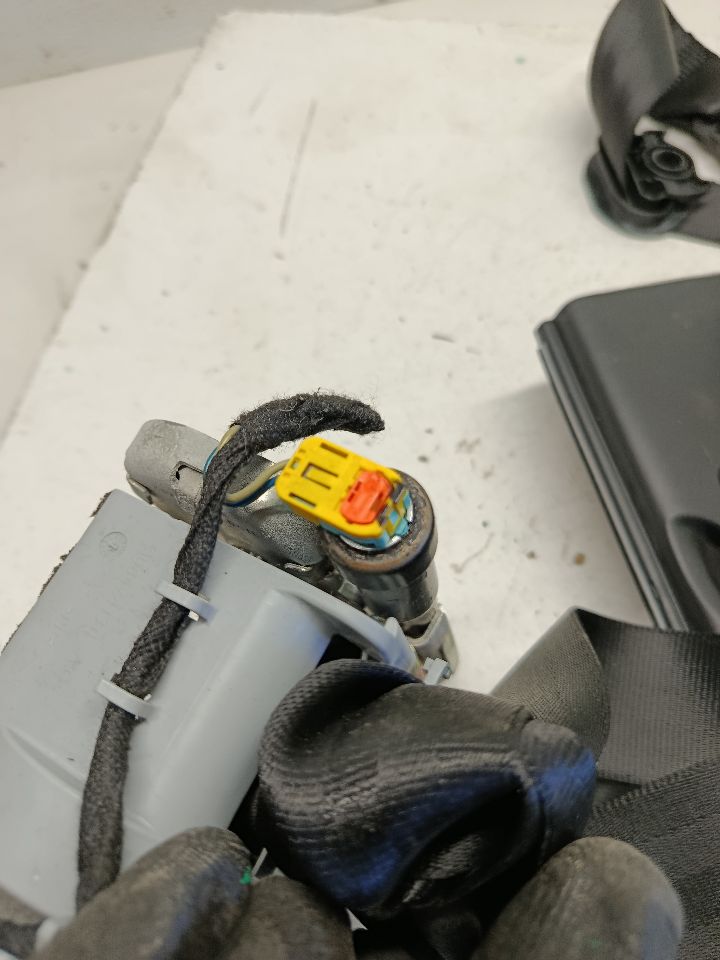 Part image 8