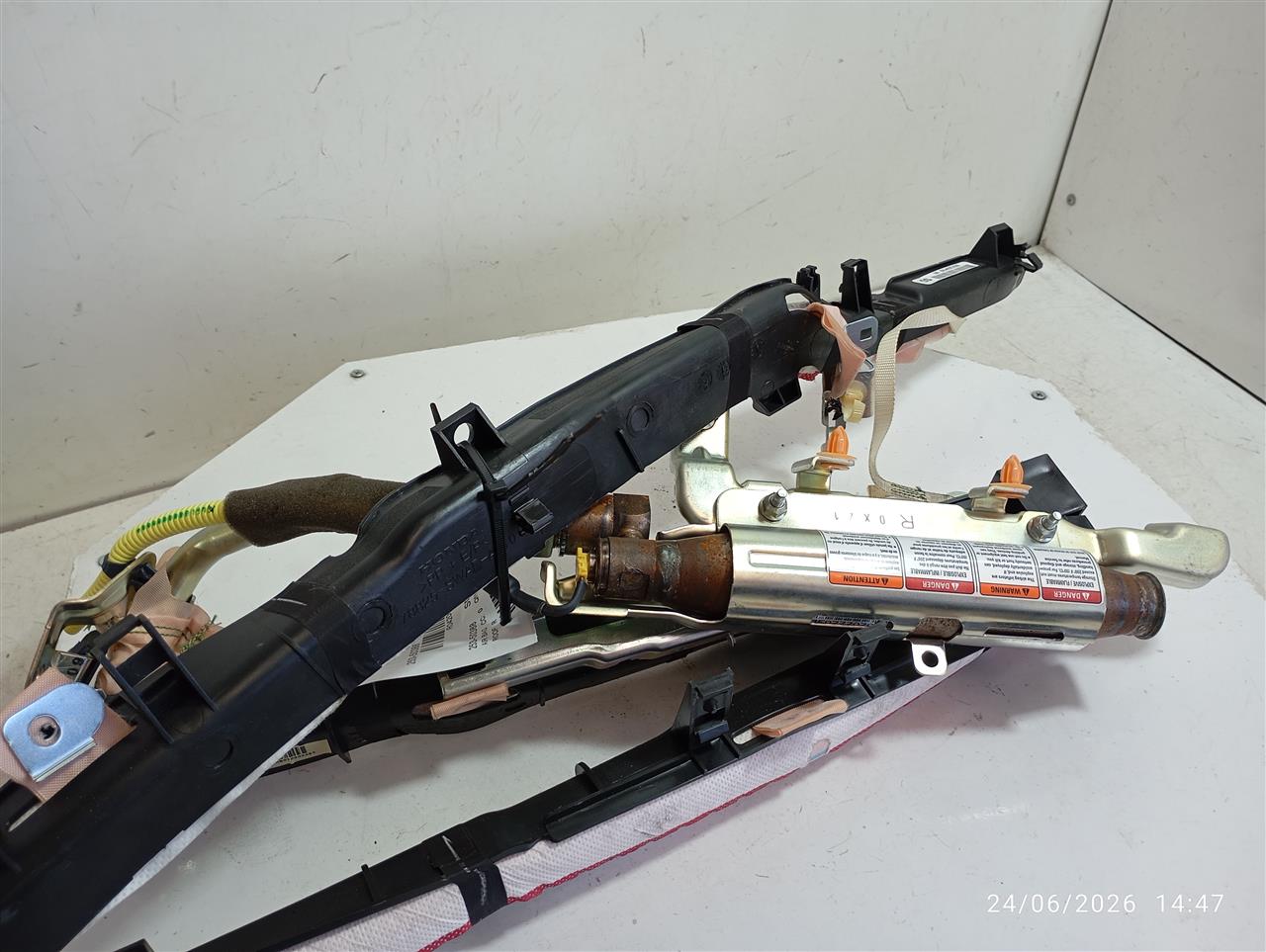 Part image 2