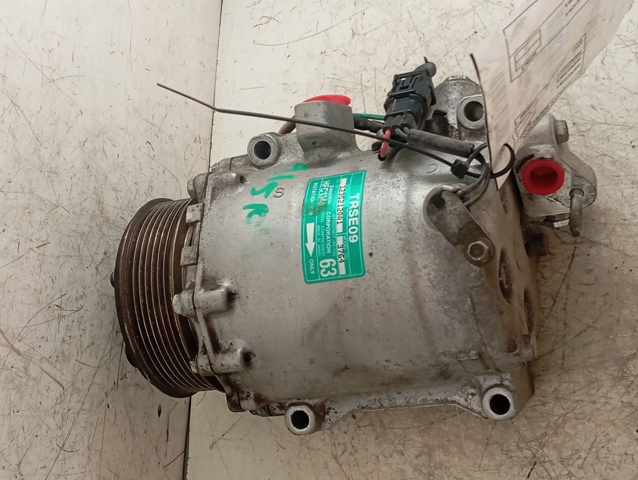 Part image 10