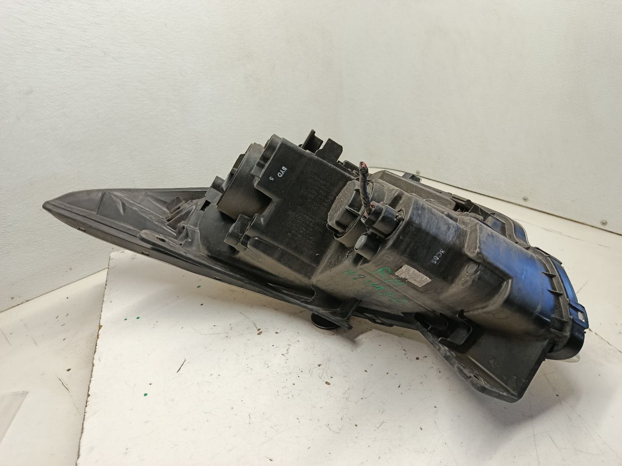Part image 7
