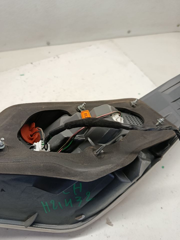 Part image 7