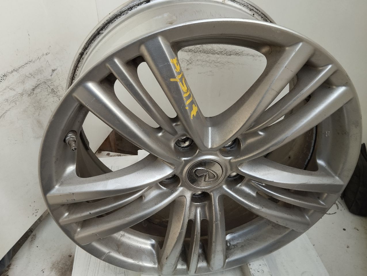 Part image 1