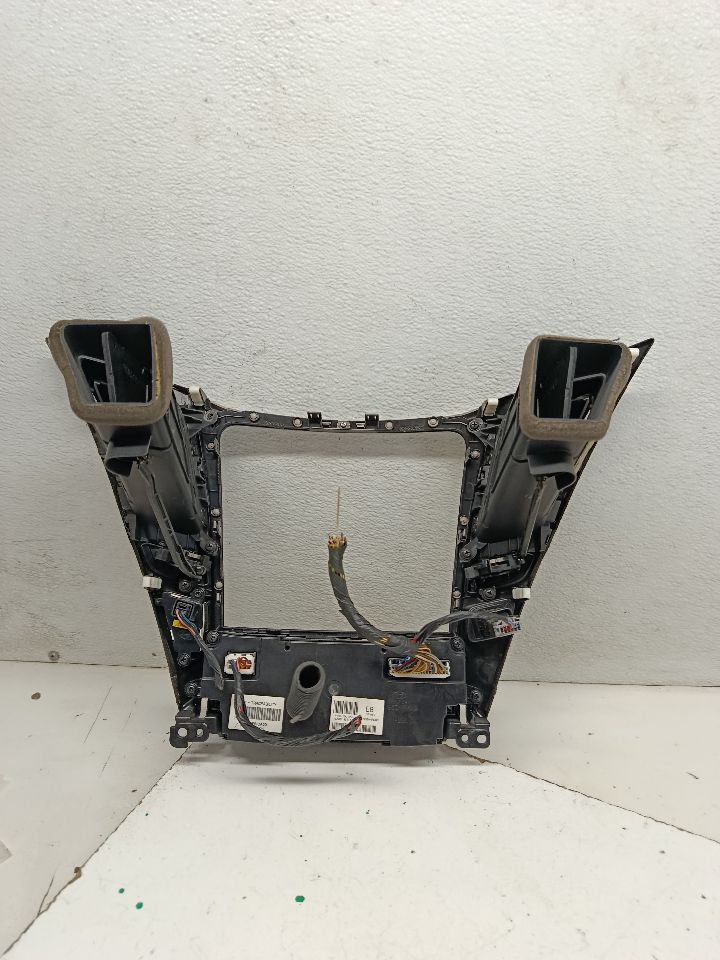 Part image 7
