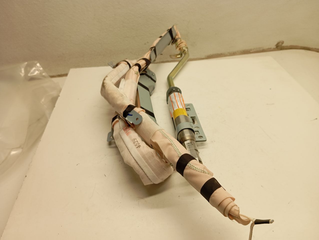 Part image 4
