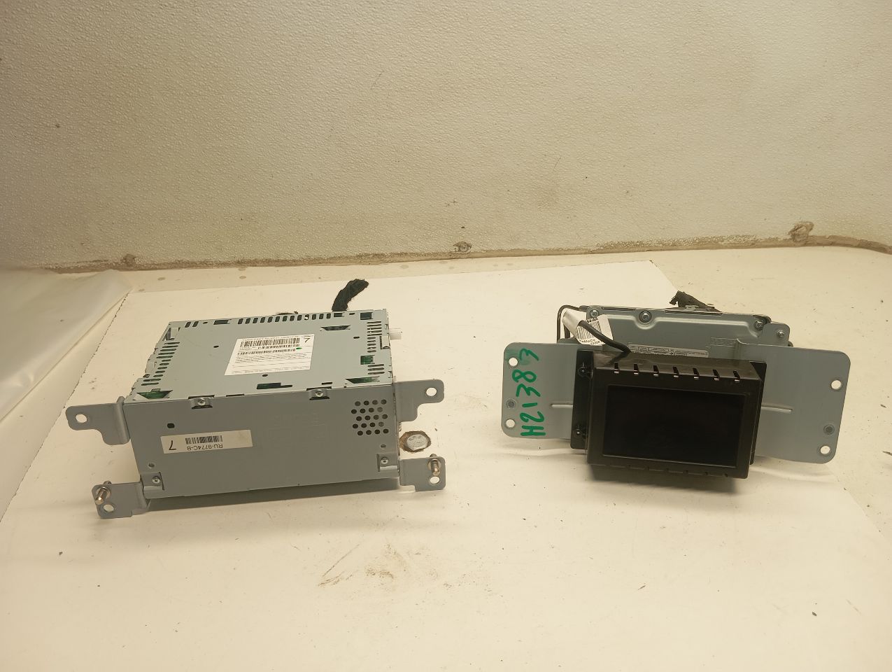 Part image 1