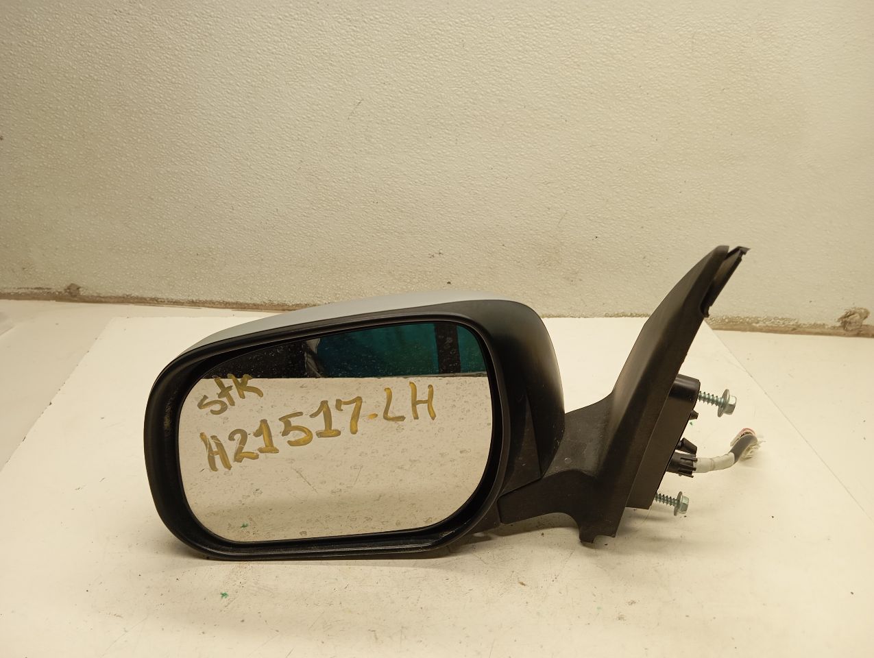 Part image 1