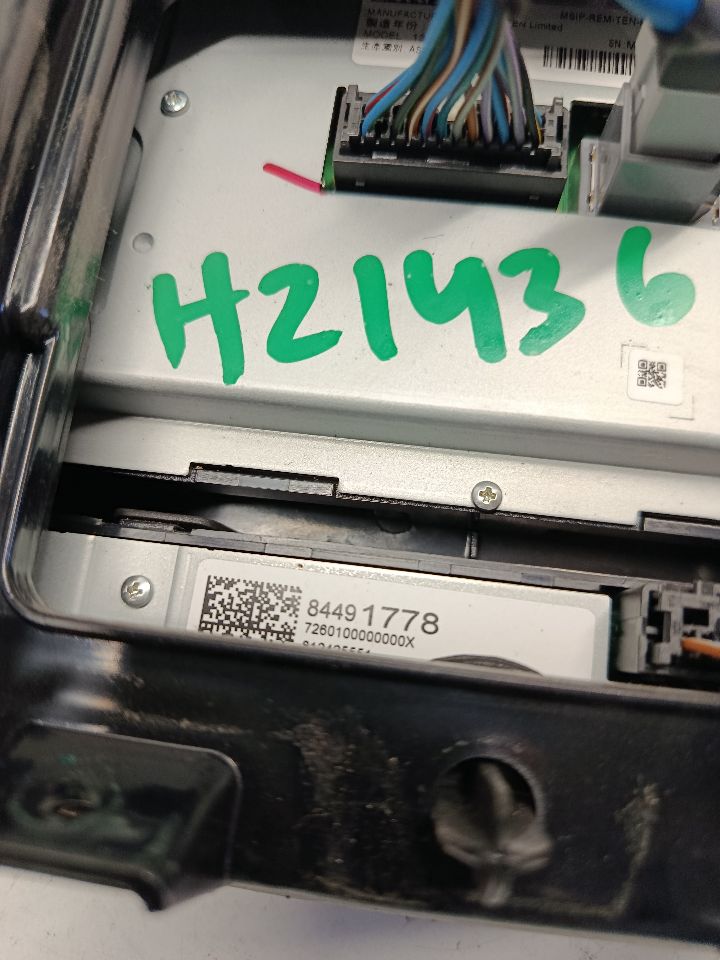 Used 2020 General Motors EQUINOX Radio Audio - Stock #H21436