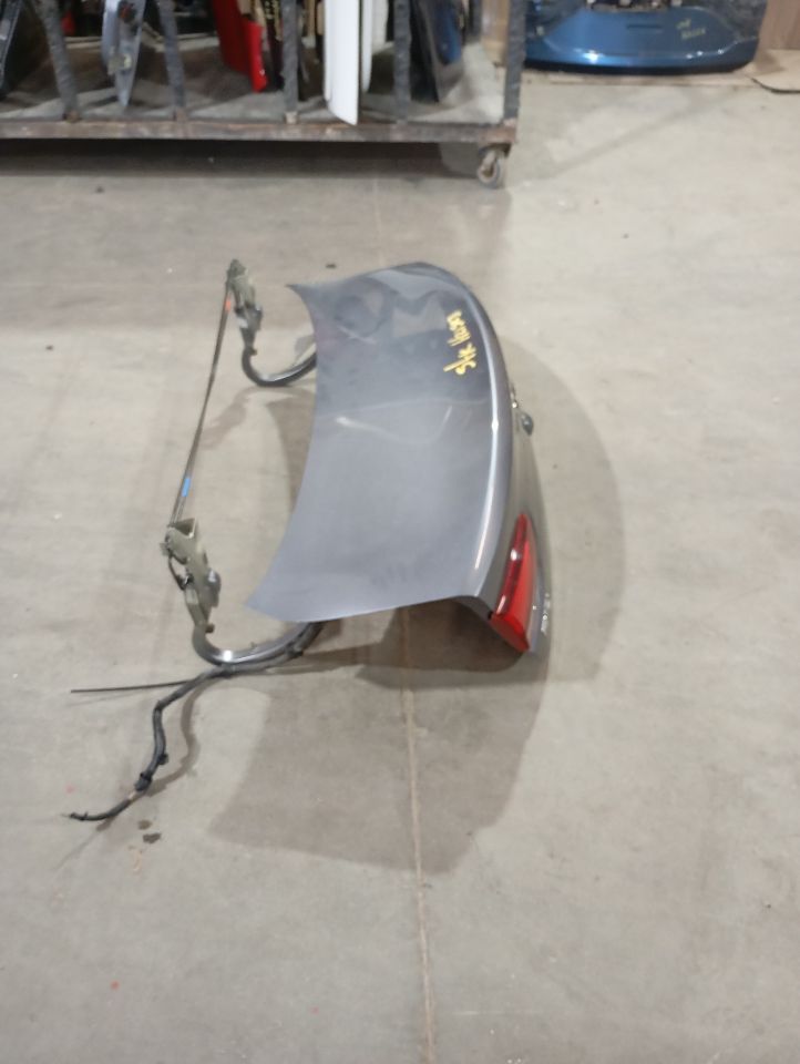 Part image 4