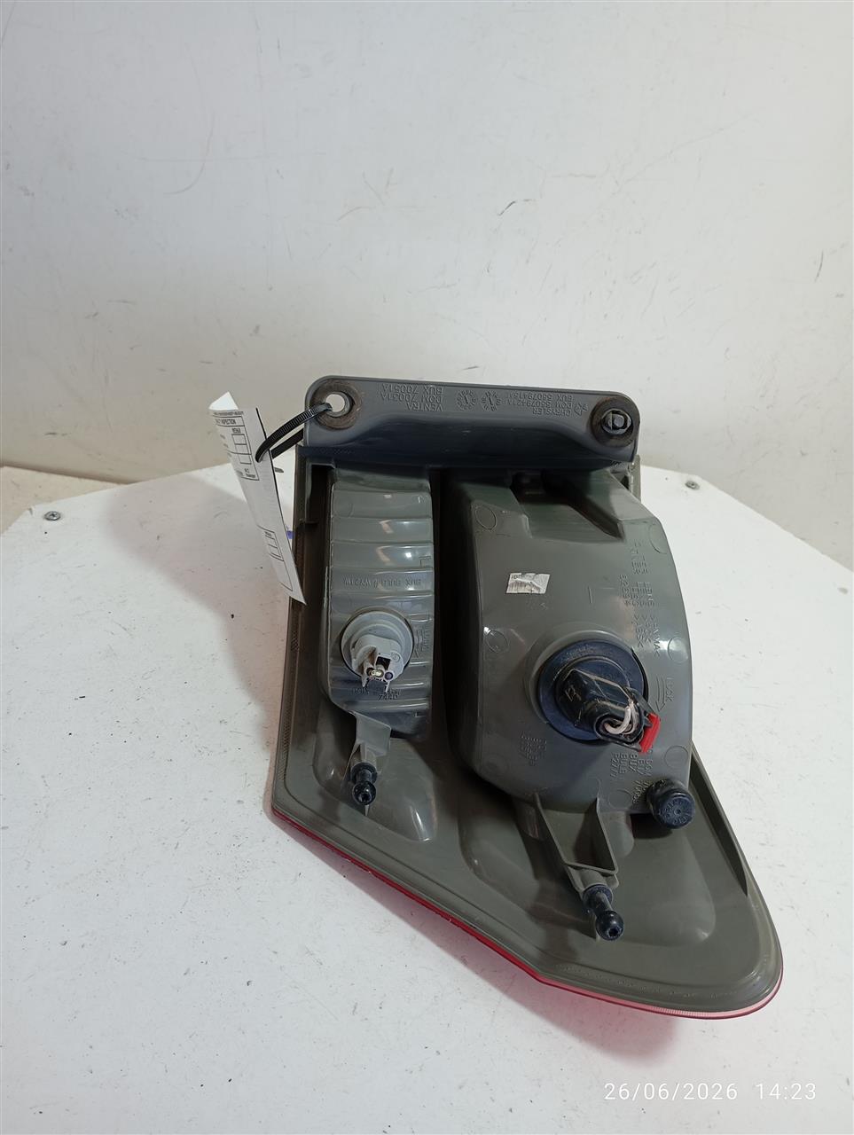 Part image 3