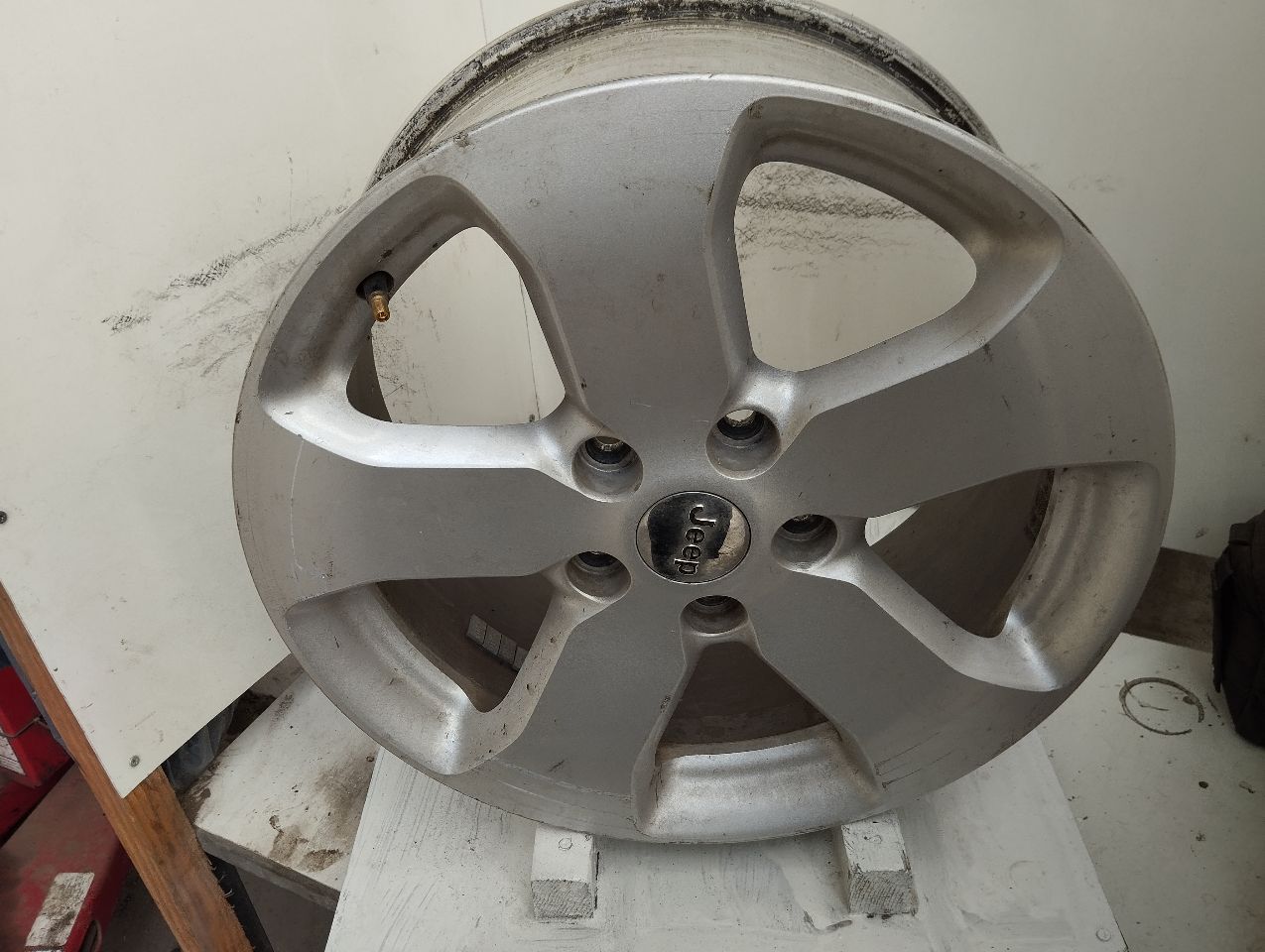 Part image 2