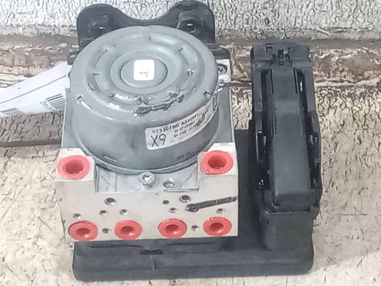 Part image 4