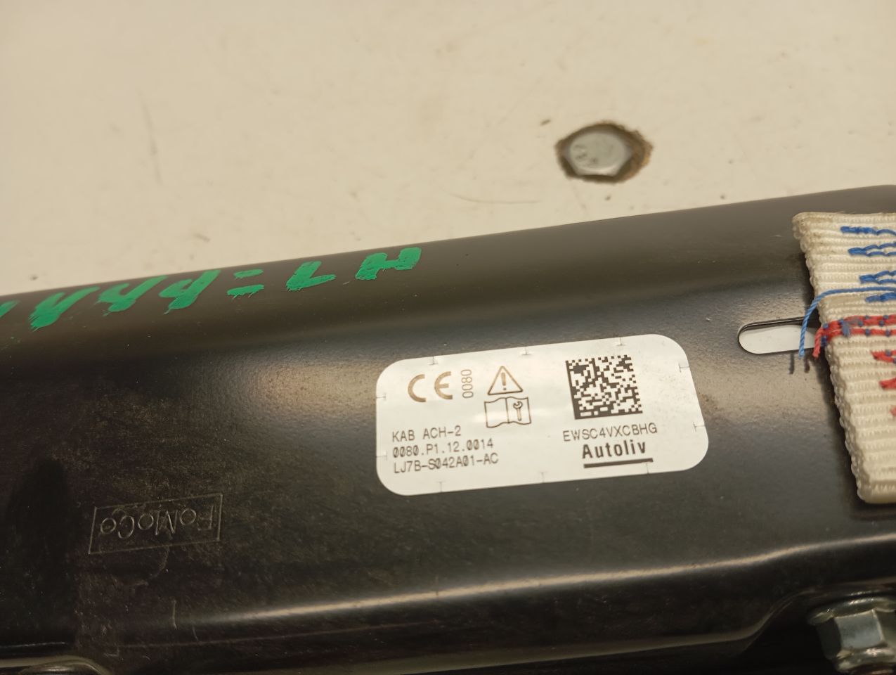 Part image 4