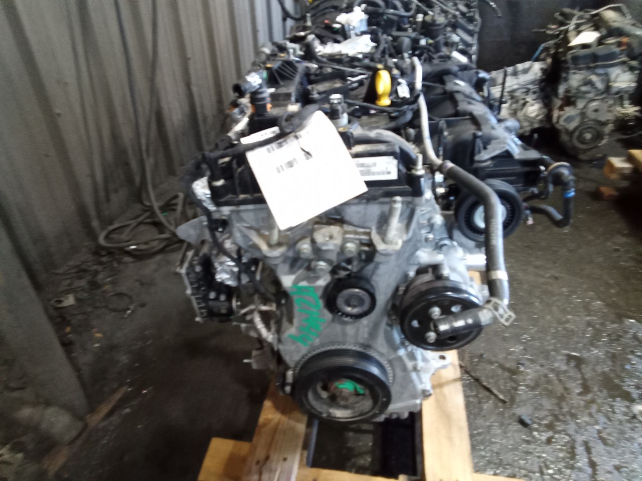 Part image 3