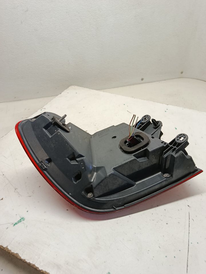 Part image 7