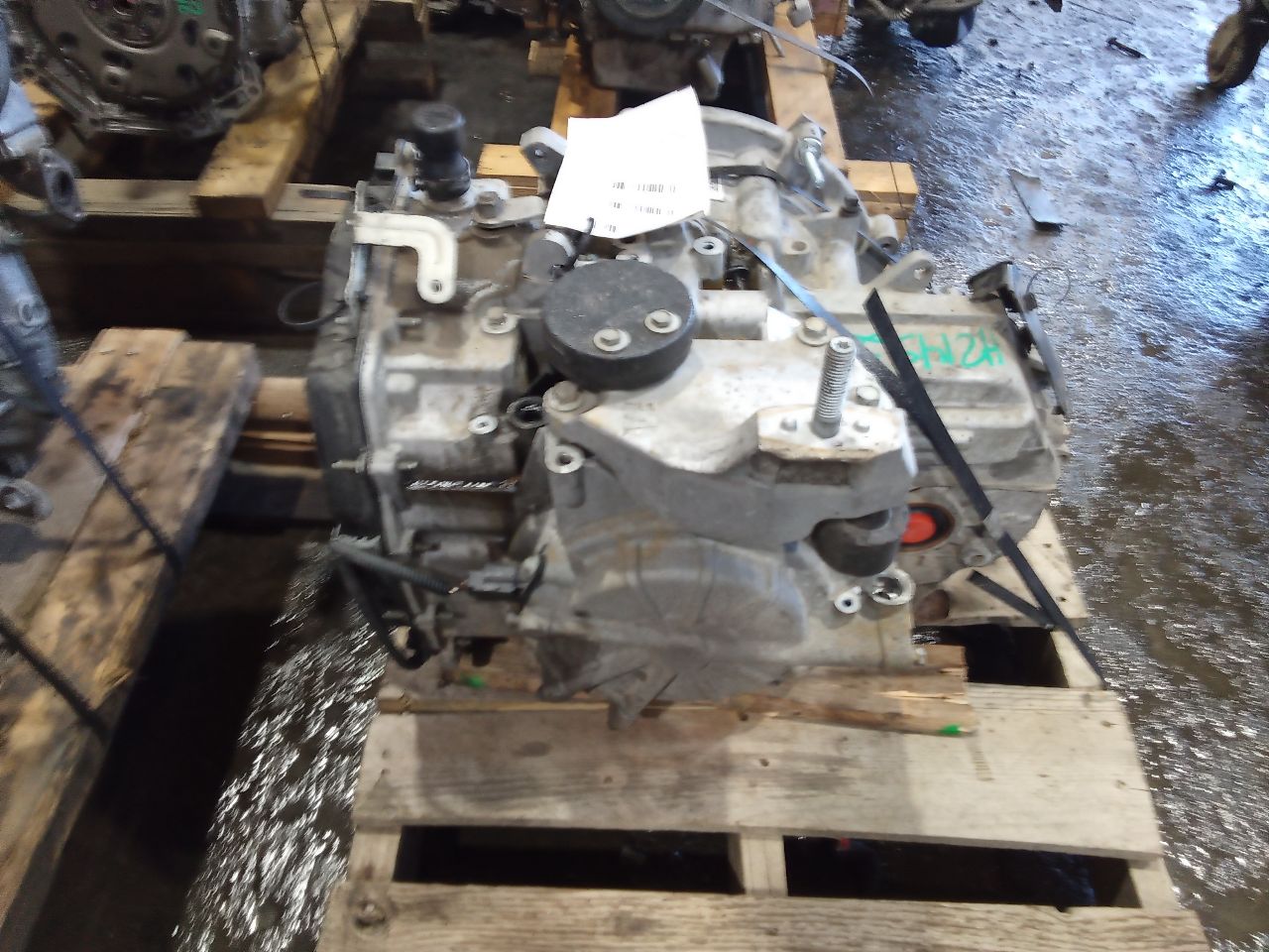 Part image 3