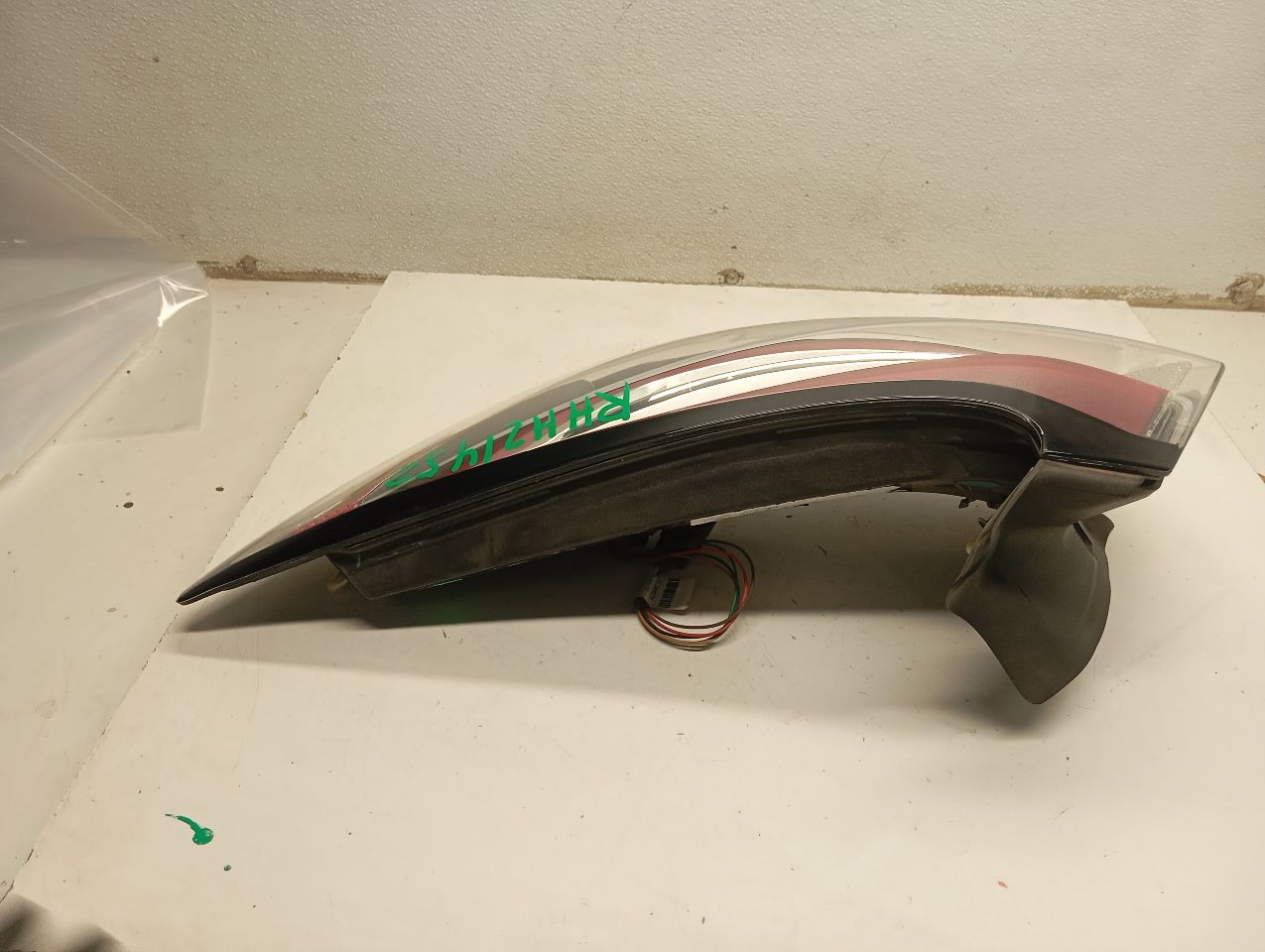 Part image 3