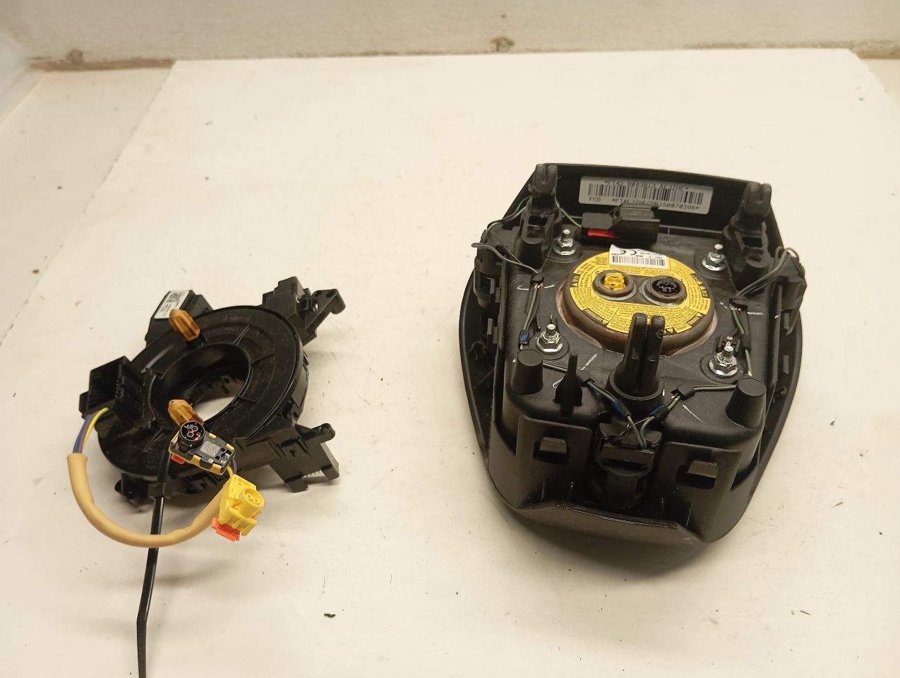 Part image 3