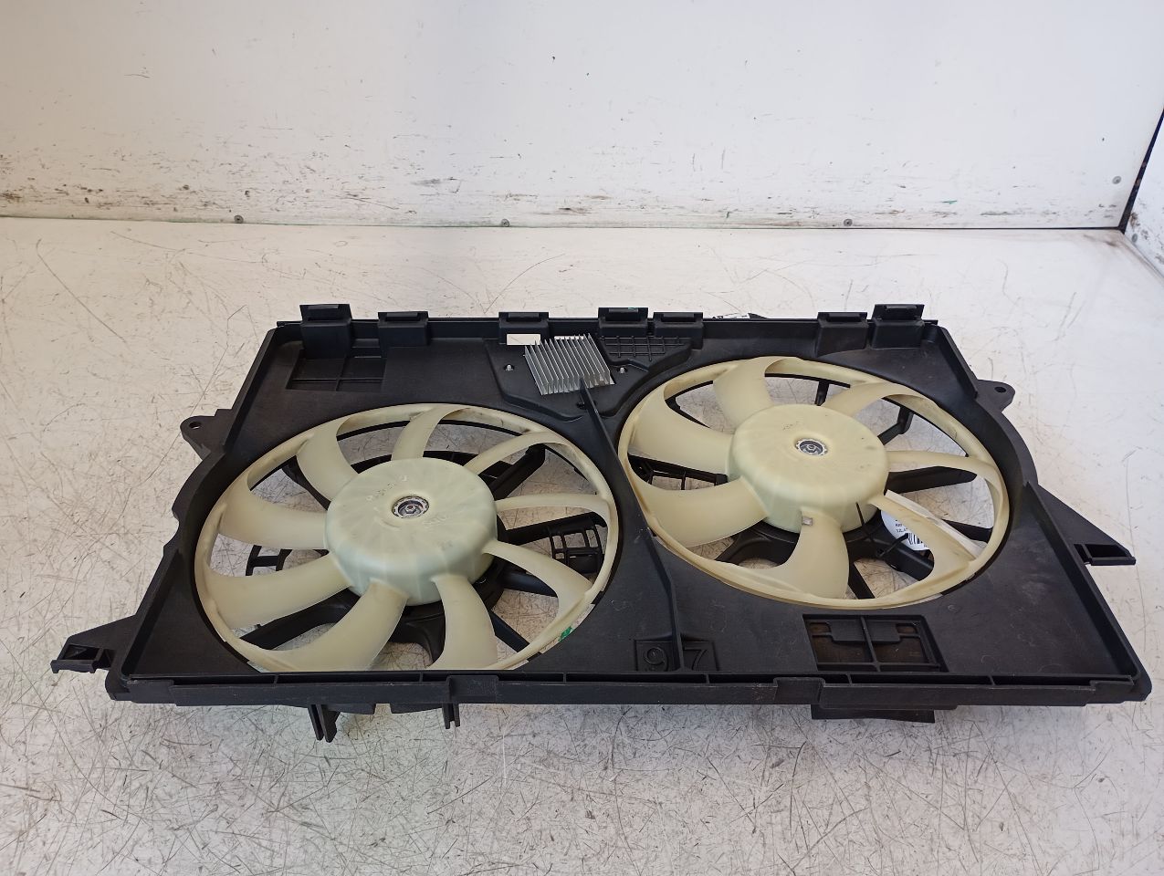 Part image 4