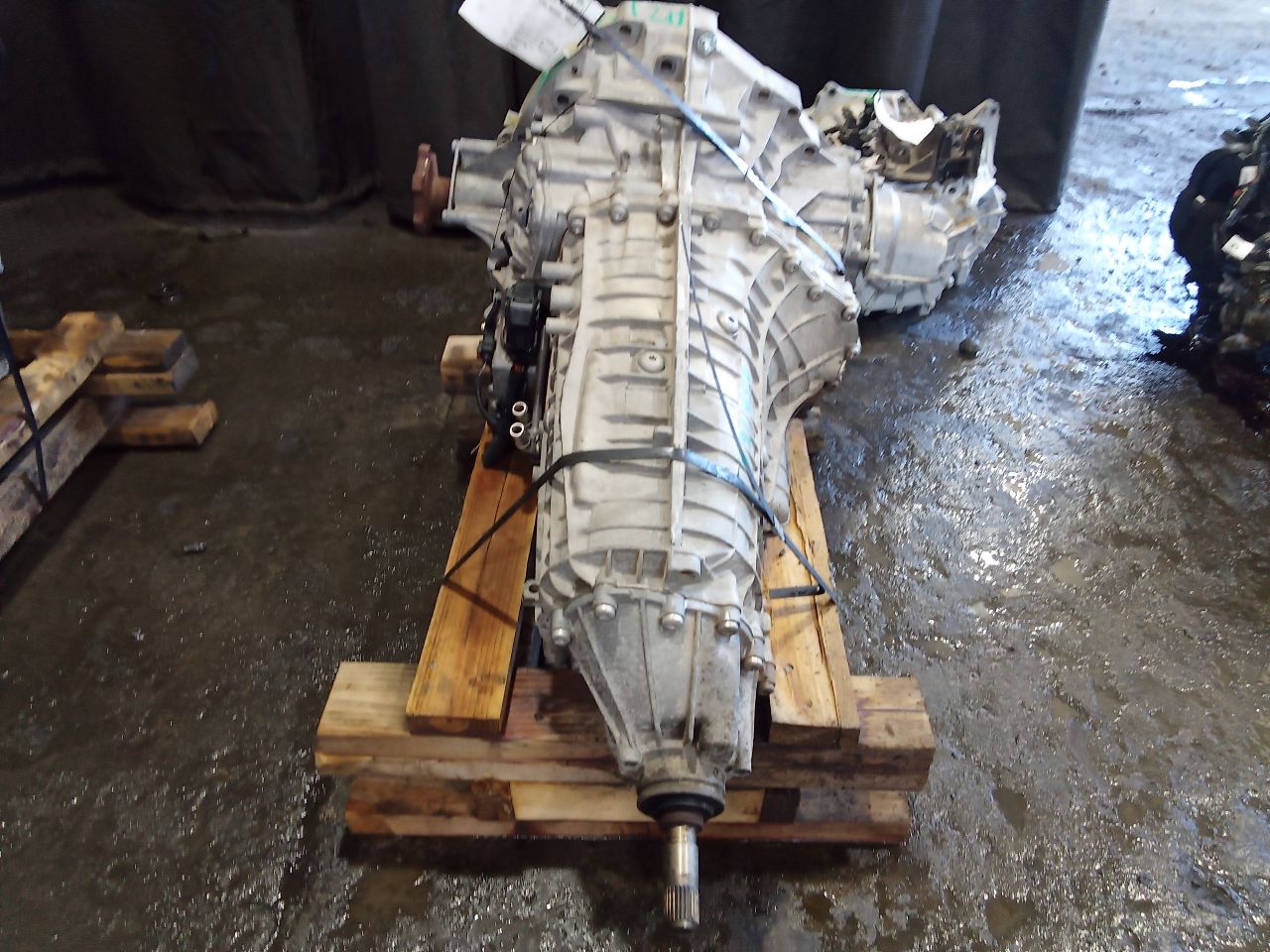 Part image 3