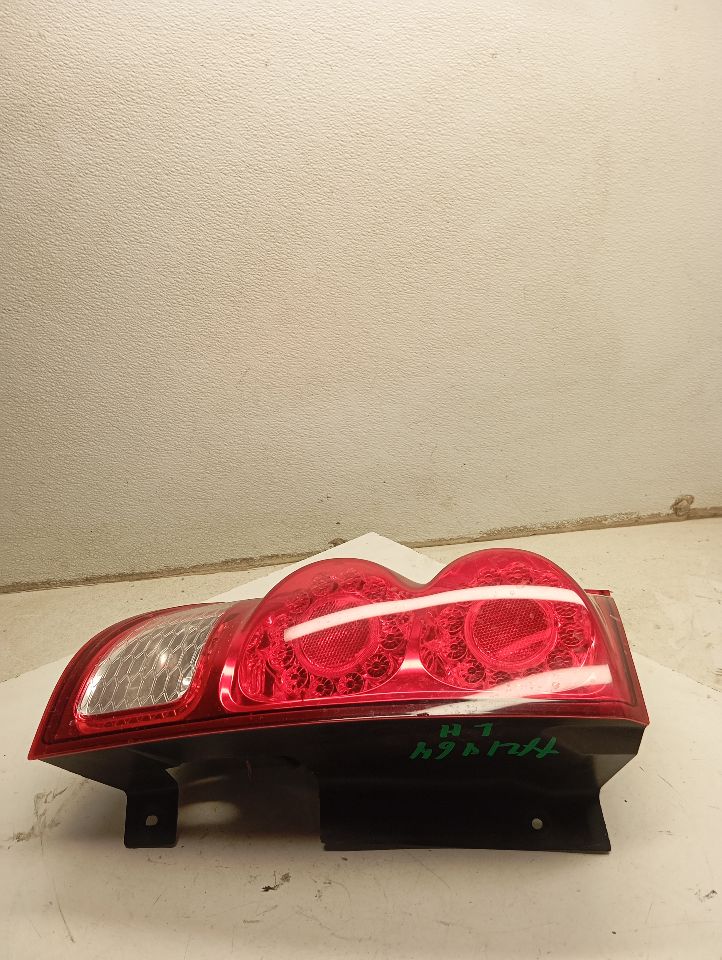 Part image 3