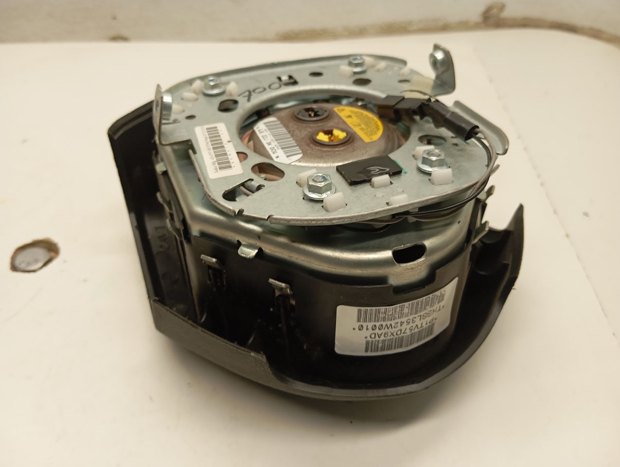 Part image 3