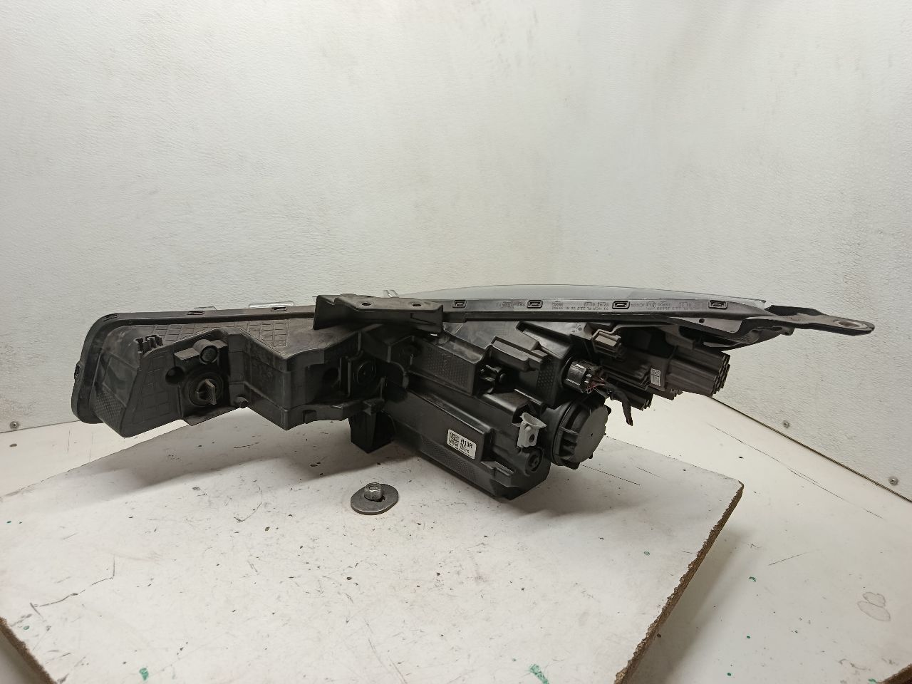 Part image 4