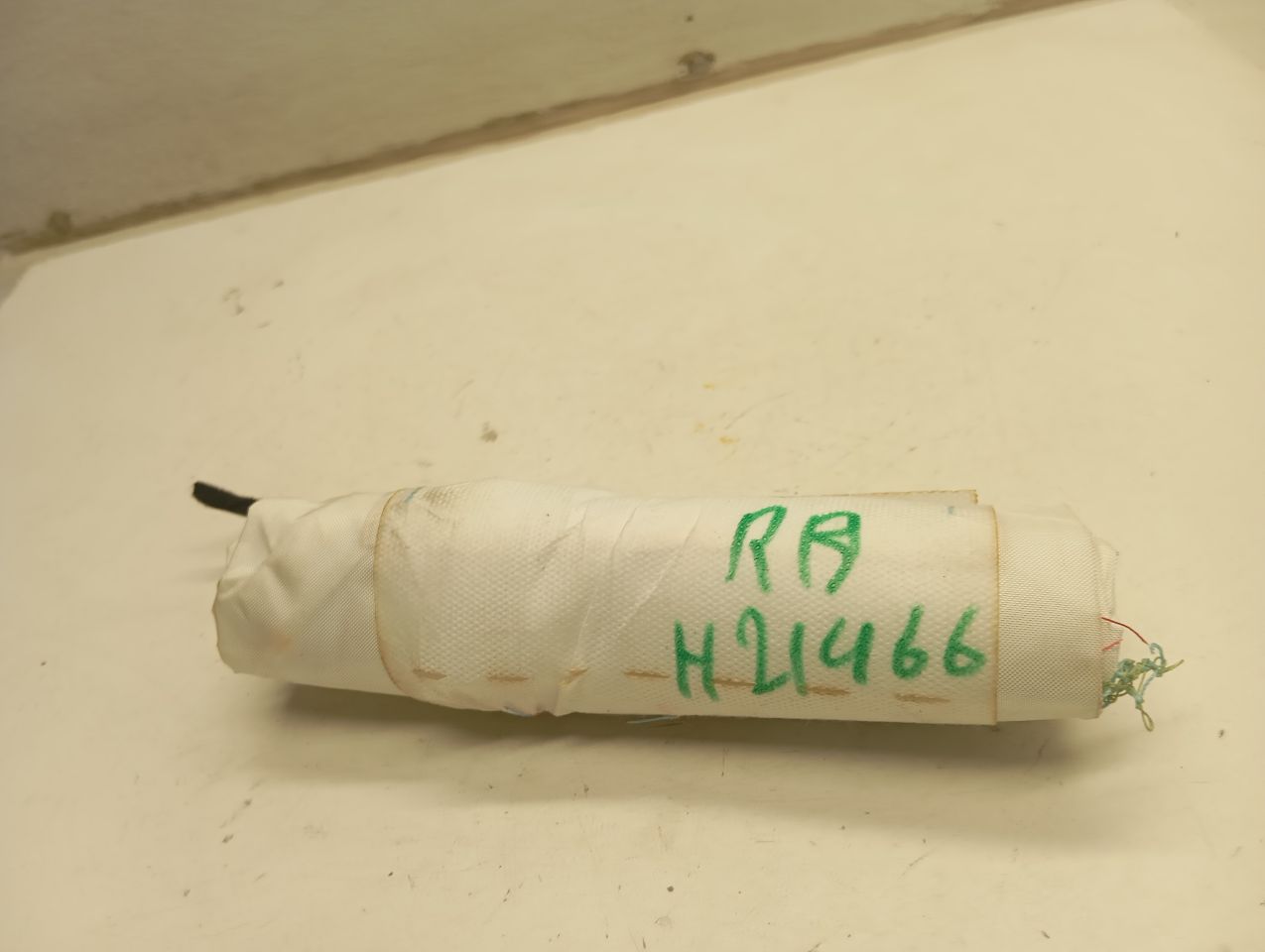 Part image 3