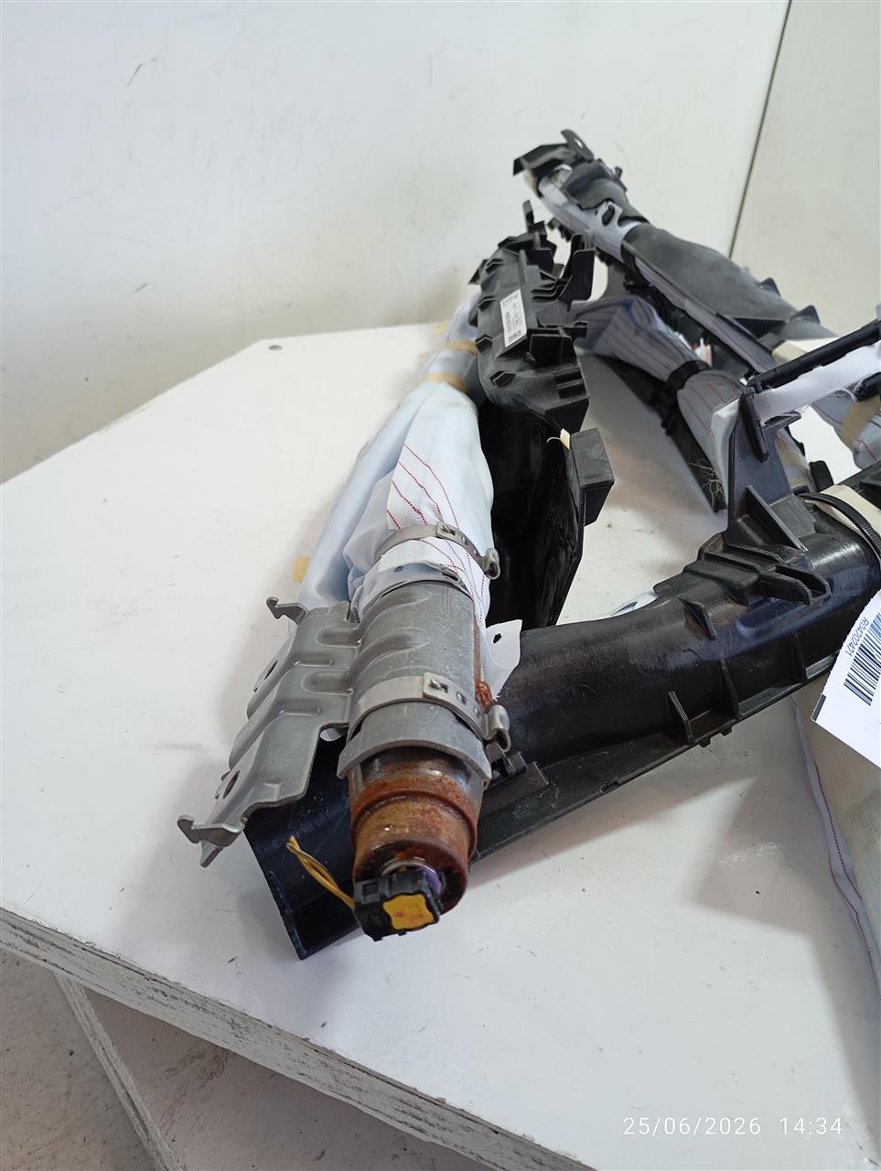 Part image 2