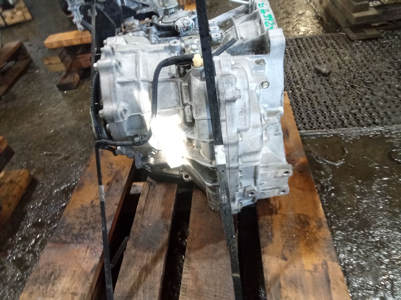 Part image 3