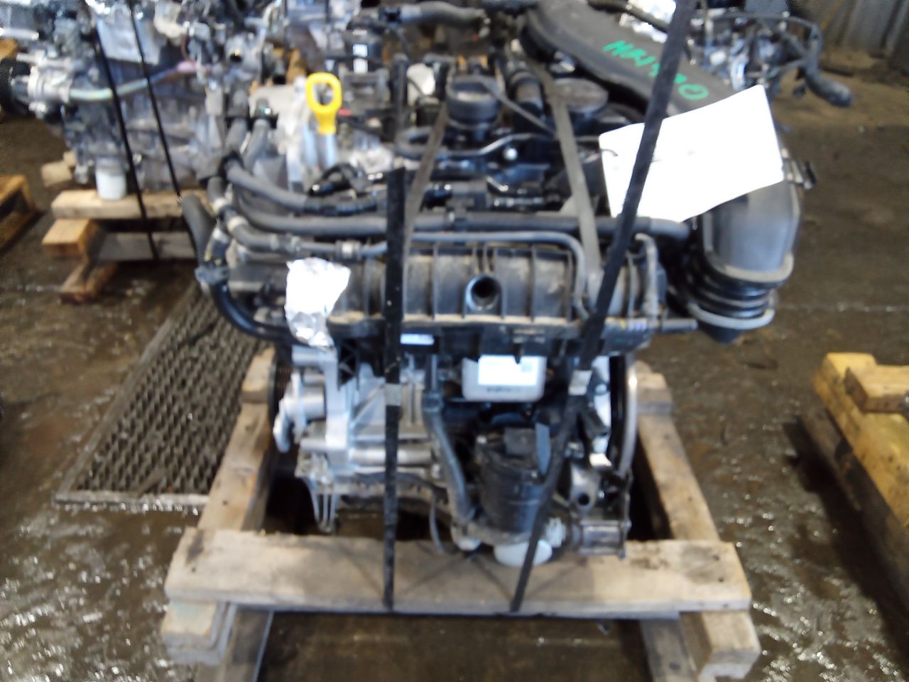 Part image 3