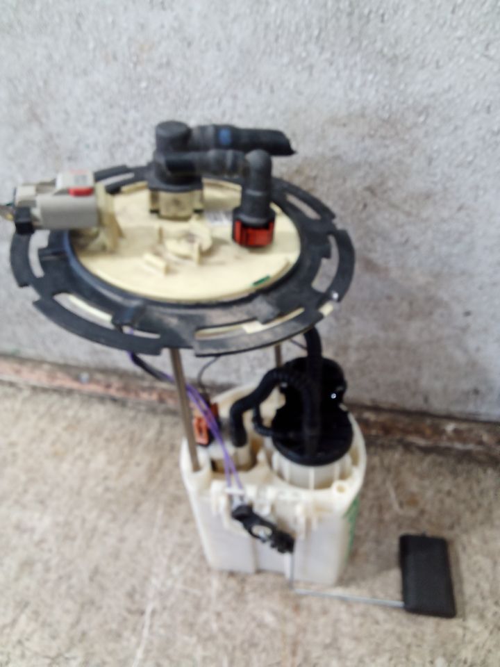 Part image 7