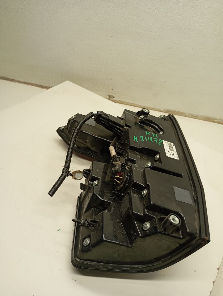 Part image 6